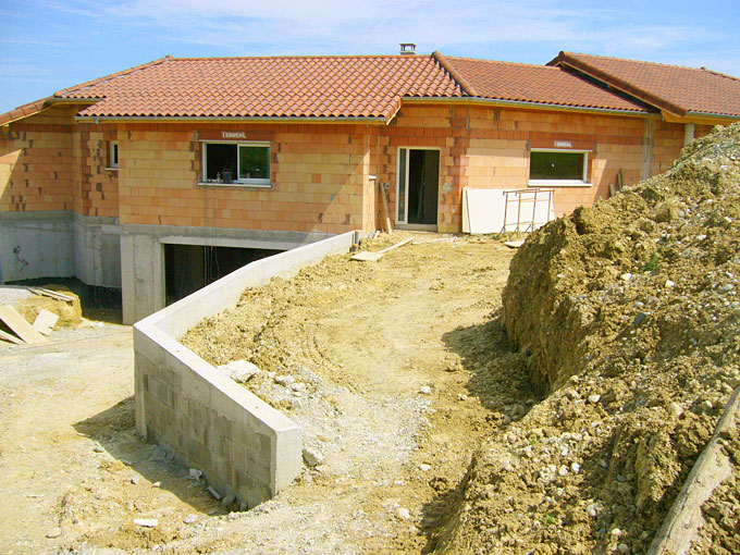 Cliquer pour fermer la fentre -  Clos couvert arriere